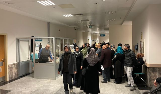 Tatvan Devlet Hastanesi’nde sistem rezaleti