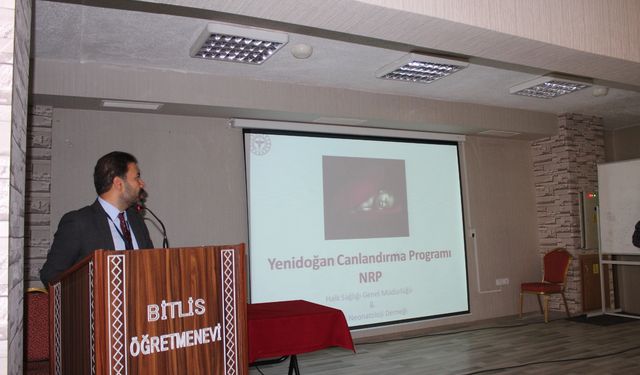 Bitlis’te yenidoğan hayat kurtarma eğitimleri başladı