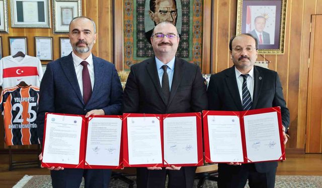 Bölgesel kalkınmaya destek verecek protokol için taraflar imzaları attı