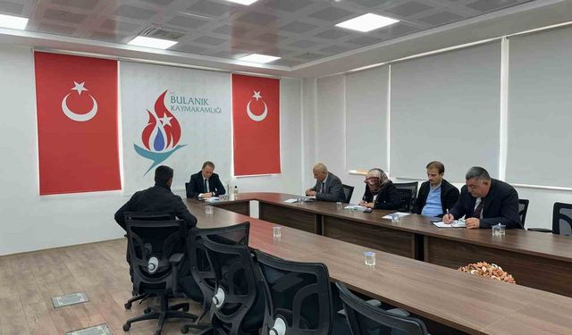 Bulanık'ta 'Halk Günü' toplantısı düzenlendi