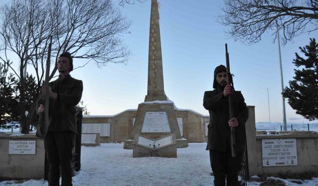 Dondurucu soğukta vefa: Sarıkamış şehitleri için saygı nöbeti