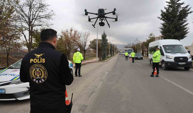 Elazığ trafiğinde kuralları çiğneyenler dronla tespit edildi