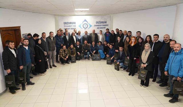 ETSO'da 'Erzurum'un tarihi' söyleşisi yoğun ilgi gördü