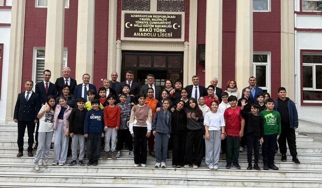 Fırat Üniversitesi Bakü'de lise öğrencilerine tanıtıldı