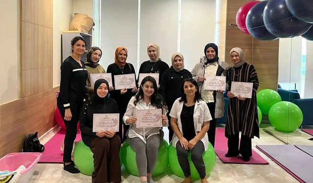 Gebe okulu mezunlarını vermeyi sürdürüyor