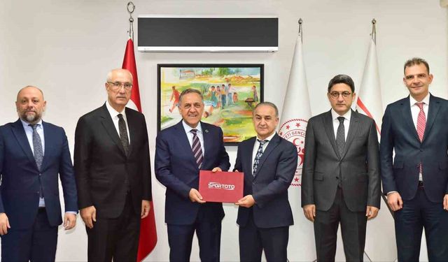 Genç'e 750 kişilik yeni spor salonu yapılacak