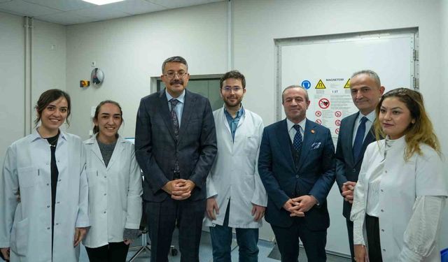 Hakkari'de MR cihazı hizmet vermeye başladı