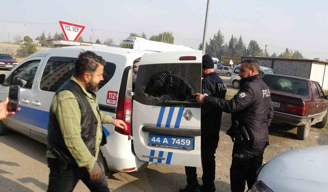 Malatya'da nefes kesen kovalamacada 2 kişi yakalandı