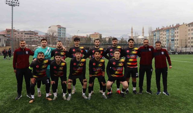 Oltu 25 Mart Belediye Spor sahadan 6-1’lik zaferle ayrıldı