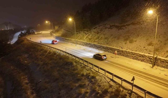 Palandöken beyaz örtüsüne kavuştu