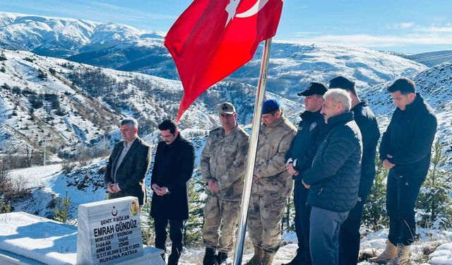 Şehit Piyade Sözleşmeli Er Emrah Gündüz dualarla anıldı