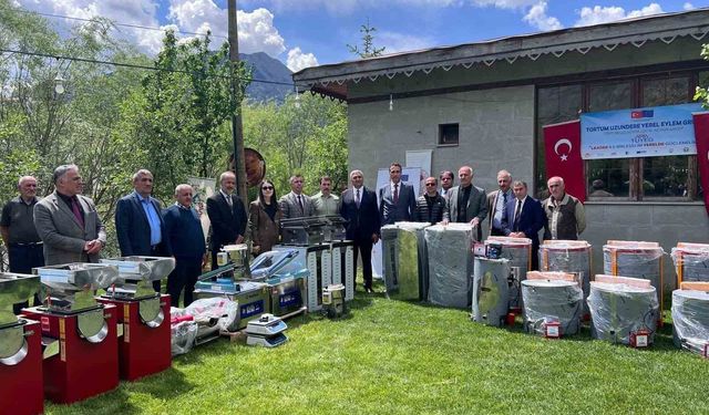 Tortum Uzundere YEG, yerel kalkınma stratejisiyle Türkiye birincisi seçildi