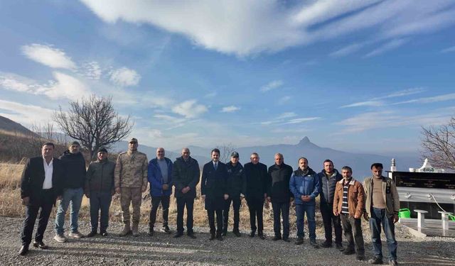 Tuzluca Kaymakamı Abdüllatif Yılmaz Hadımlı köyünde vatandaşlarla bir araya geldi