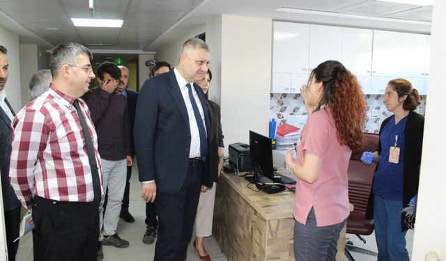 Bitlis İl Sağlık Müdürü Ergene’den Tatvan Devlet Hastanesi Ek Hizmet Binalarına Ziyaret