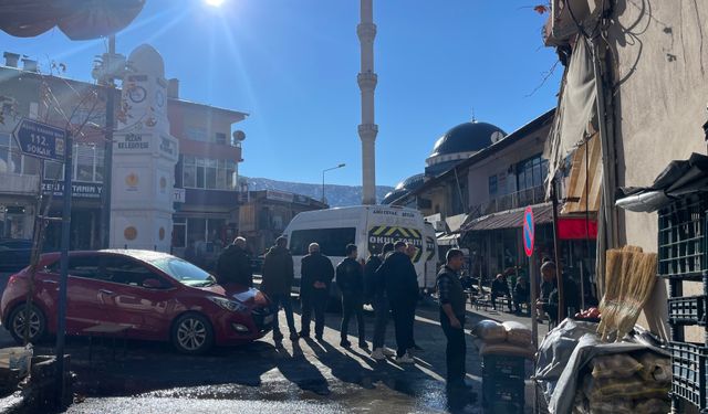 Hizan’da kar sonrası güneş keyfi