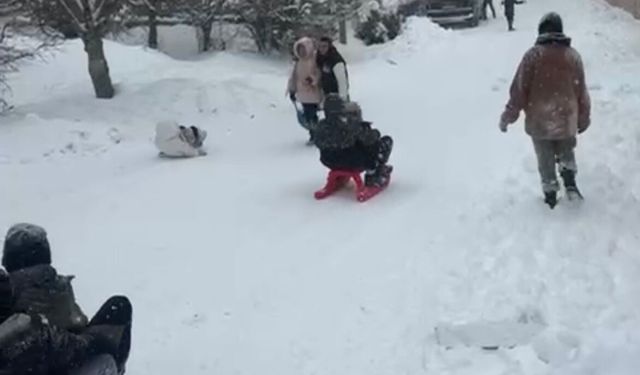 Tatvan’da kar tatili eğlenceye dönüştü