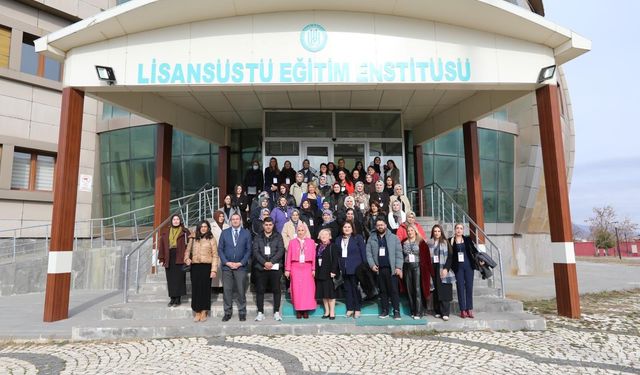 Bitlis Kadın Kooperatif Çalıştayı Üniversitede Gerçekleştirildi