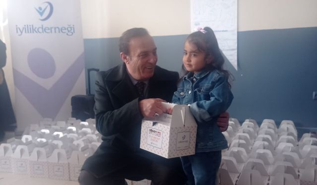 Tatvan İyilik Der’den Çanakdüzü Köyü Öğrencilerine Anlamlı Destek