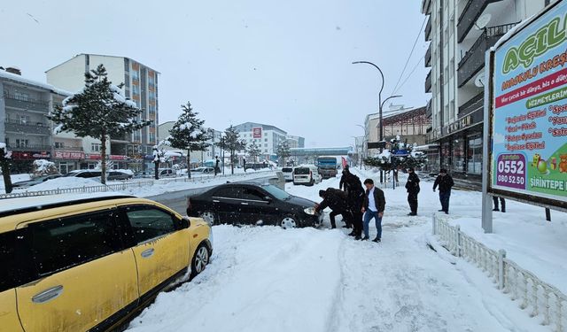 Güroymak’ta kış çilesi devam ediyor