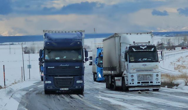 Valilik duyurdu:  Bu yollar ağır tonajlı araçlara kapatıldı!