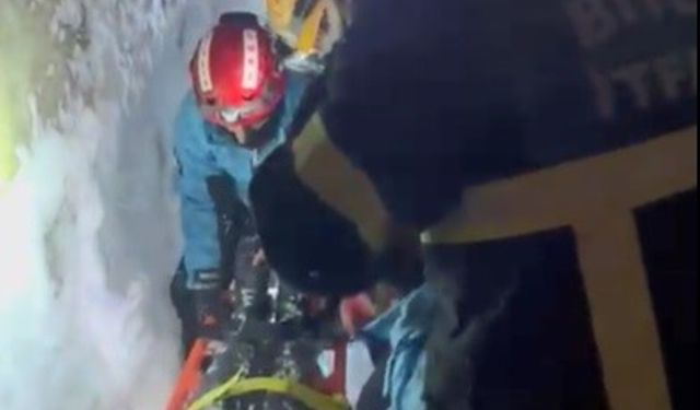 Bitlis’te dam temizliği sırasında çığ düştü: 2 kişi kurtarıldı