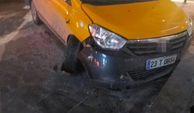 Çaldığı araçla kaza yapan alkollü şahıs yakayı ele verdi