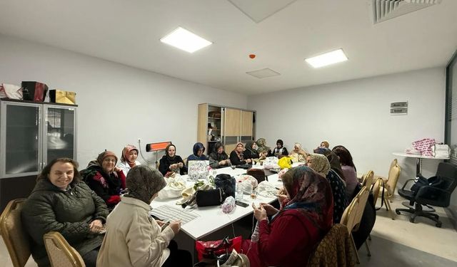 El Sanatları Kursları kış günlerinde ilgi görüyor