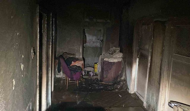 Elazığ'da evde çıkan yangında engelli genç kız hayatını kaybetti