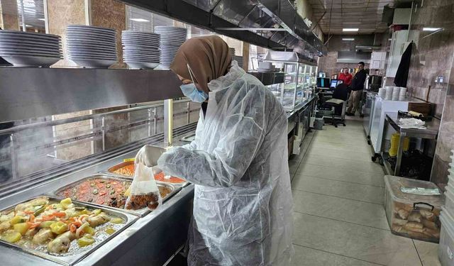 Erzurum’da gıda satışı yapan işyerlerine denetimler sürüyor