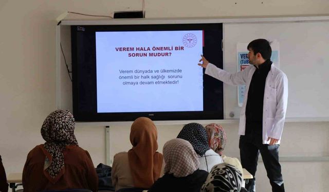 Halk Eğitim Merkezi kursiyerleri verem konusunda bilgilendirildi