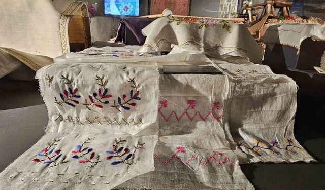 Kent Müzesindeki el işi ürünler tarihe tanıklık ediyor