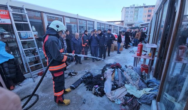 Malatya'da konteyner çarşıda yangın çıktı