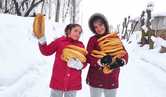 Minik kalplerden yaban hayvanlarına anlamlı destek
