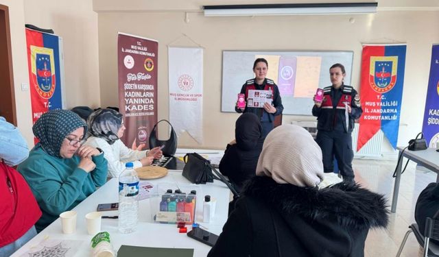 Muş'ta kadınlara yönelik KADES bilgilendirmesi yapıldı