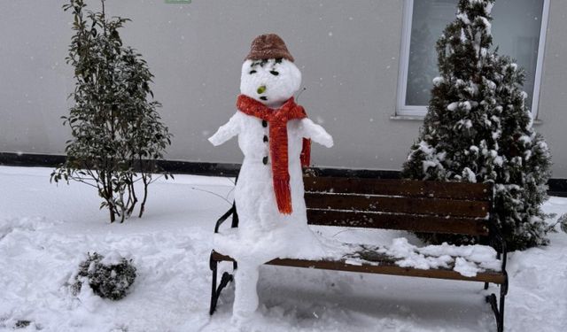 Ahlat’ta "Kardan Adam" keyfi