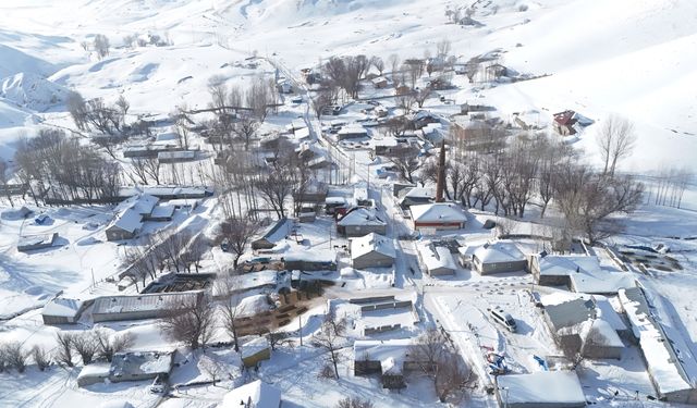 Develik köyü’nde kış masalı: Kartpostallık görüntüler