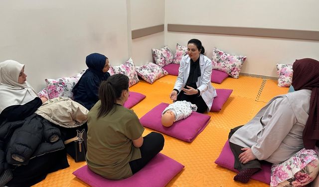 Tatvan Devlet Hastanesi’nde anne adaylarına kapsamlı sağlık desteği