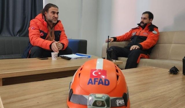 6 Şubat'ta enkazın altından umuda açılan sesler