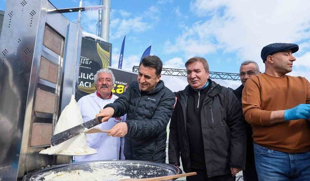 Alışılmışın dışında bir etkinlik: Et döner yerine tulum peyniri kestiler