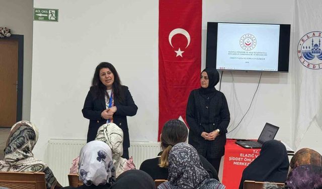 Elazığ'da kadına yönelik şiddetle mücadele eğitimi verildi