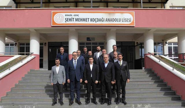 Genç’te modern kütüphane kapılarını öğrenciler için açtı