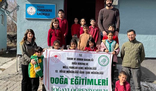 Iğdır'da biyoçeşitlilik ve biyokaçakçılık eğitimleri devam ediyor
