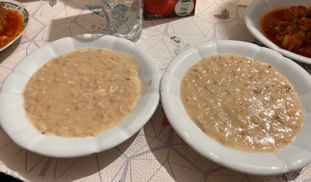 Tatvan’da bayram sofralarında helise geleneği yaşatıldı