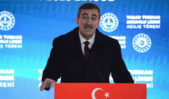 Cevdet Yılmaz Bingöl’de konuştu: “Haklı olmak tek başına yetmez”