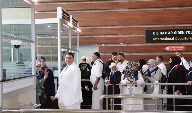 Elazığ'da 206 kişi kutsal topraklara uğurlandı