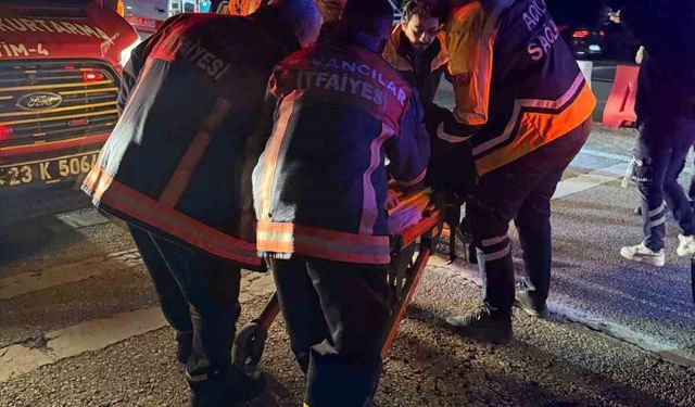Trafik kazasında otomobil ters döndü: 7 yaralı