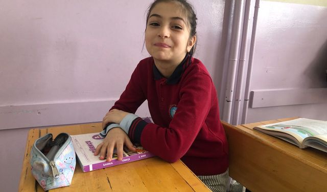 Bitlis’te öğrenciler ders başı yaptı