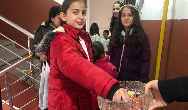 Bitlis’te bayram coşkusu yağmura rağmen dinmedi