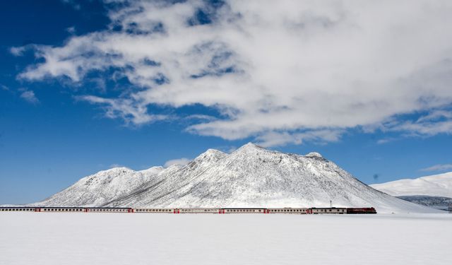 Van Gölü Ekspresi ile Kirkor Dağı’nın buluşması büyüledi