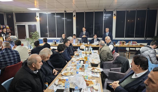 Ahlat’ta protokol ve köy muhtarları iftarda buluştu